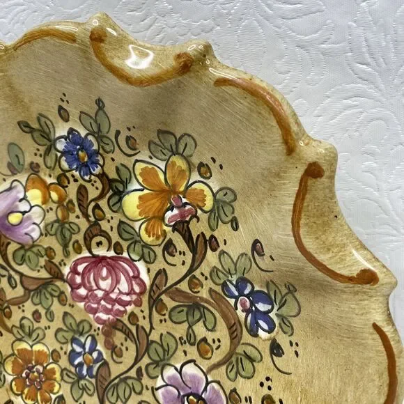 Gubbio Italy Hand Painted Signed Ceramic Plate